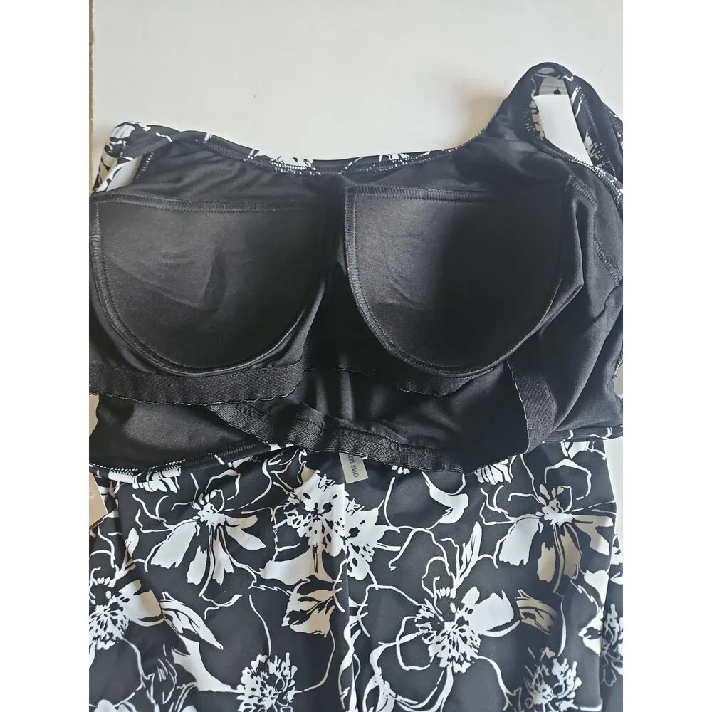 NWT Lands' End  One-Piece Floral Black & White Swimsuit Size 14 L